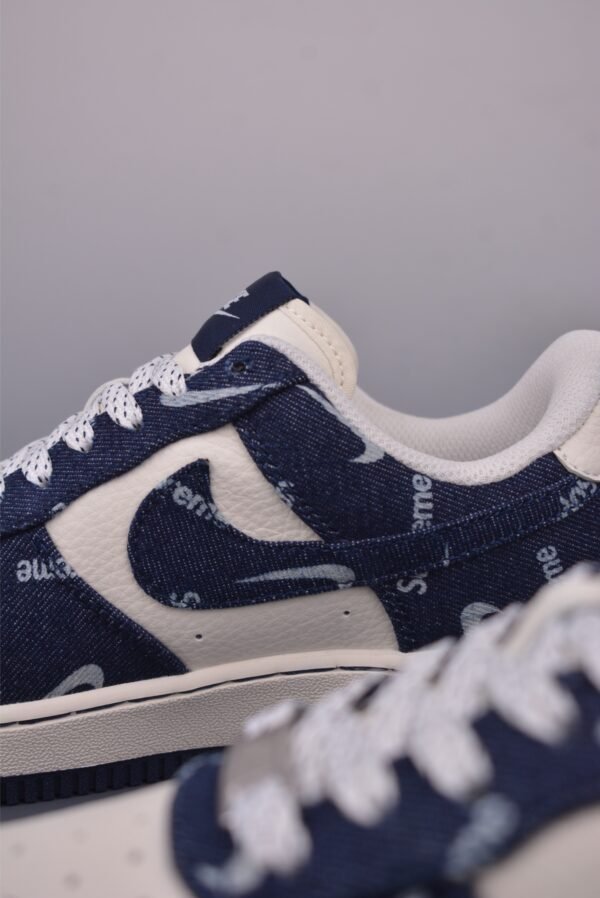 Air Force 1 Low Supreme collaboration - Image 3