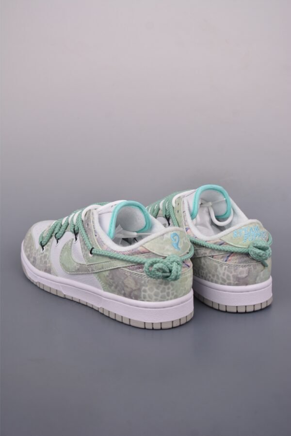 SB Dunk Low DIY Collaboration  Order Remarks Size - Image 3