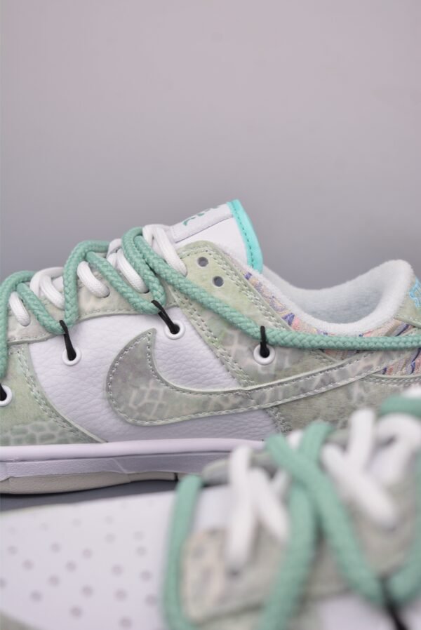 SB Dunk Low DIY Collaboration  Order Remarks Size - Image 5