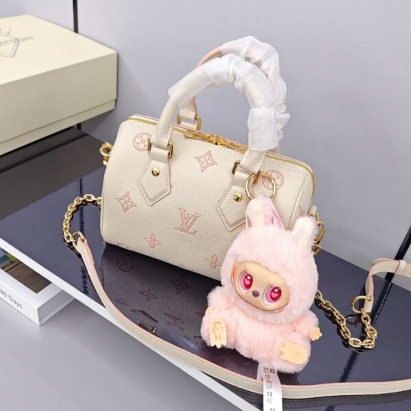 New Cream Strawberry Pillow Pack - Image 3