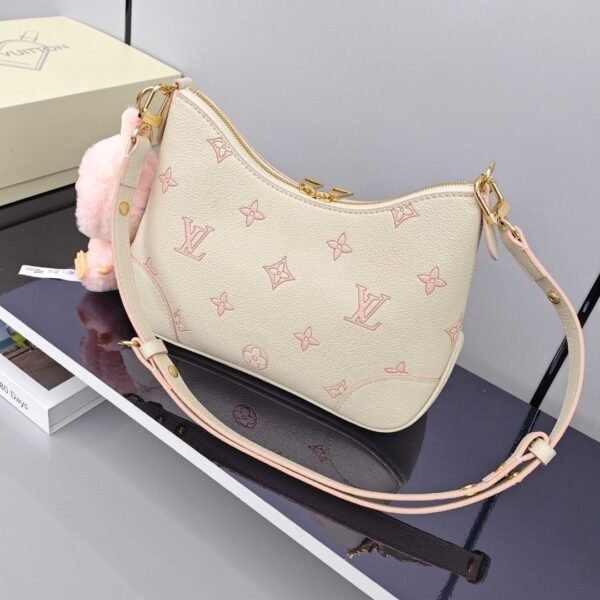 New cream strawberry pillow bag - Image 3