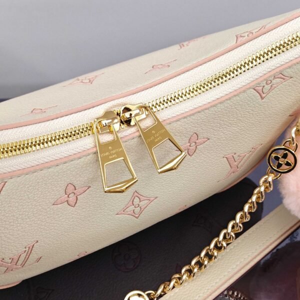 New cream strawberry pillow bag - Image 4