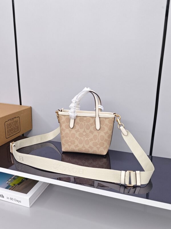 City Mini Tote Bag - Image 3