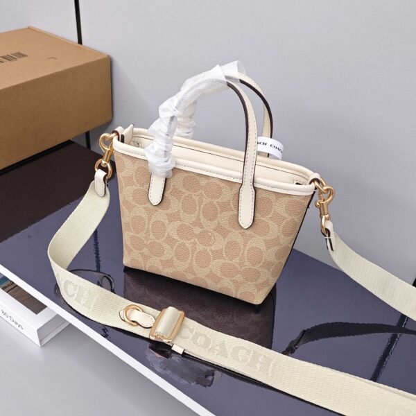 City Mini Tote Bag - Image 6