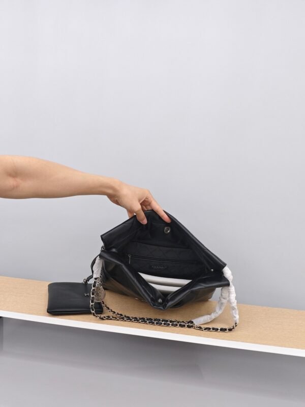 Chanel 22bag garbage bag - Image 9
