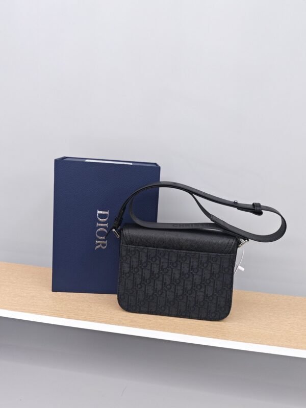 Dior Saddle Messenger Bag - Image 3